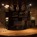 Hotel King George 3*