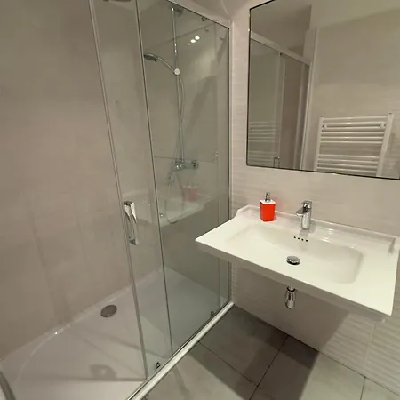 King George Hotell 3*