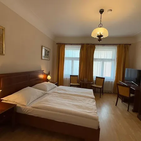 King George Hotell 3*