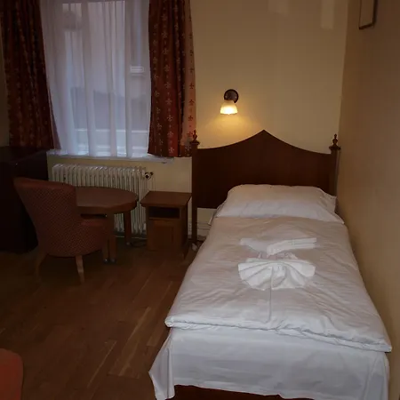 King George Hotell 3*