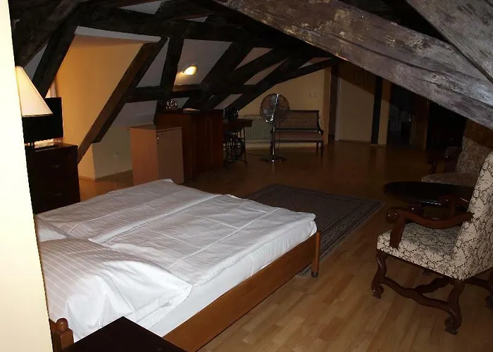 King George Hotel