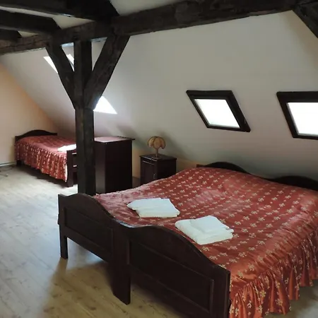 King George Hotel 3*